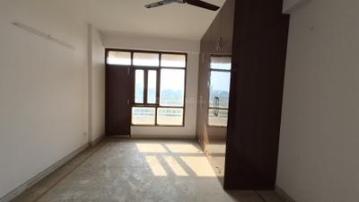 Bedroom Image of 3800 Sq.ft 4 BHK Apartment / Flat for rent in CGHS Group Crew Bos, Manesar Gurgaon for Rs. 40000