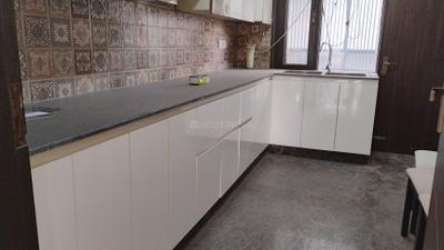 Kitchen Image of 1850 Sq.ft 3 BHK Builder Floor for rent in Sector 27 Gurgaon for Rs. 65000