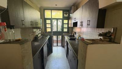 Kitchen Image of 1000 Sq.ft 2 BHK Builder Floor for rent in Patel Nagar New Delhi for Rs. 34500