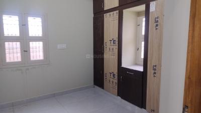Bedroom Image of 750 Sq.ft 2 BHK Apartment / Flat for rent in Uthangudi Madurai for Rs. 19000
