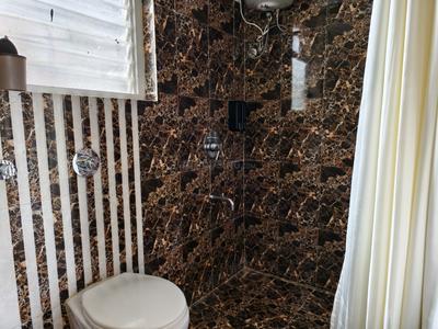 Bathroom Image of 1100 Sq.ft 2 BHK Apartment / Flat for rent in Panjim Goa for Rs. 65000