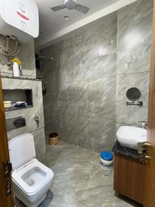 Bathroom Image of 2400 Sq.ft 3.5 BHK Builder Floor for rent in SLR Luxury Builder Floors SLR C2 B, Palam Vihar Gurgaon for Rs. 62000