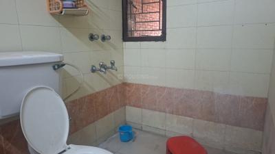 Image of 1650 Sq.ft 3 BHK Apartment / Flat for rent in Vasant Kunj, New Delhi for Rs. 85000