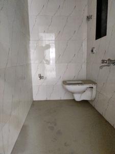 Common Bathroom Image of 1200 Sq.ft 3 BHK Apartment / Flat for sale in Godrej Central, Chembur Mumbai for Rs. 21862400