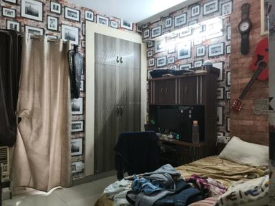 Bedroom Image of 915 Sq.ft 2 BHK Apartment / Flat for sale in Panchsheel Greens 2, Noida Extension Greater Noida for Rs. 7500000