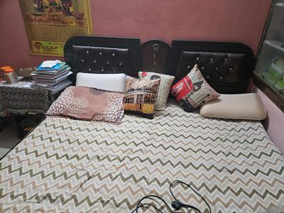 Bedroom Image of 1000 Sq.ft 3 BHK Apartment / Flat for sale in Vikaspuri New Delhi for Rs. 11500000