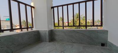 Balcony Image of 750 Sq.ft 2 BHK Apartment / Flat for sale in Purba Barisha Kolkata for Rs. 2700000