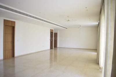 4.5 BHK Flat