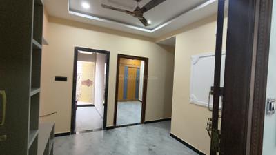 Living Room Image of 780 Sq.ft 1 BHK Apartment / Flat for rent in Kondapur Hyderabad for Rs. 18000