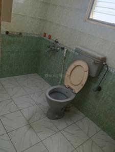 Bathroom Image of 1750 Sq.ft 3 BHK Apartment / Flat for rent in Nungambakkam Chennai for Rs. 50000