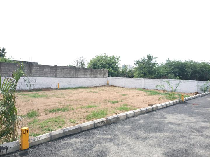 Krishna Gokulam Main Image 1