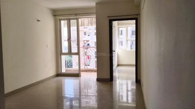 Living Room Image of 1040 Sq.ft 2 BHK Apartment / Flat for rent in Logix Blossom Greens, Sector 143 Noida for Rs. 25000