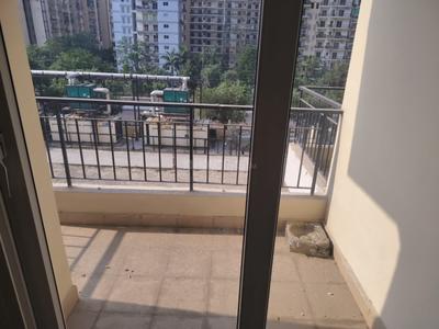 Balcony Image of 1675 Sq.ft 3 BHK Apartment / Flat for sale in Amrapali Crystal Homes Phase 1, Sector 76 Noida for Rs. 21250000