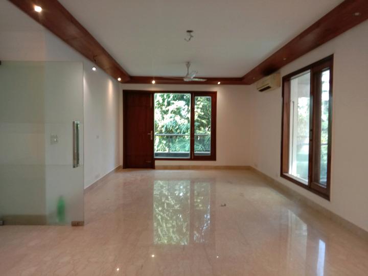 Maharani Bagh Main Image 1