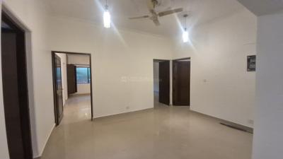 Living Room Image of 2000 Sq.ft 3 BHK Apartment / Flat for rent in Vasant Kunj New Delhi for Rs. 110000