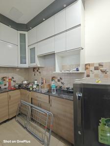 Kitchen Image of 450 Sq.ft 1 BHK Apartment / Flat for rent in Gaurs 14th Avenue, Noida Extension Greater Noida for Rs. 20000