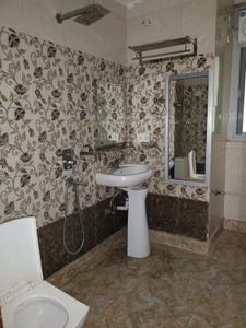 Image of 1000 Sq.ft 2 BHK Apartment / Flat for rent in Patparganj, New Delhi for Rs. 38000