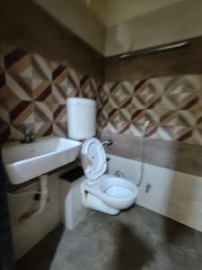 Bathroom Image of 1200 Sq.ft 2 BHK Independent House for rent in Mangalnath Singapore Residency, Devguradia Indore for Rs. 16000