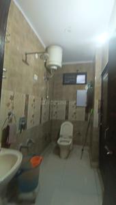 Bathroom Image of 1050 Sq.ft 3 BHK Builder Floor for sale in Dashrath Puri New Delhi for Rs. 8500000