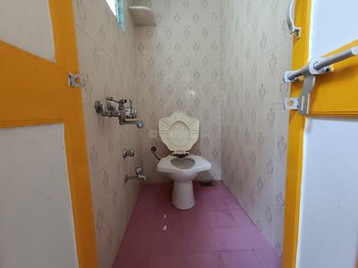 Bathroom Image of 1580 Sq.ft 3 BHK Independent House for sale in Diwalipura Vadodara for Rs. 6000000