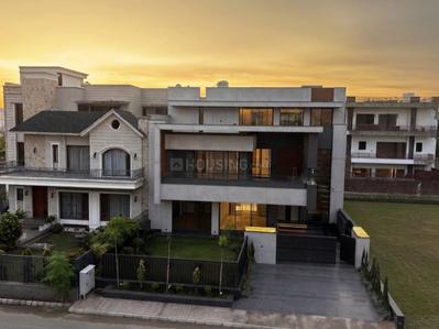 Image of 4500 Sq.ft 6 BHK Villa for sale in Sector 80, Mohali for Rs. 185000000