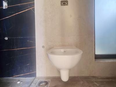 Bathroom Image of 665 Sq.ft 1 BHK Apartment / Flat for rent in Unique Vistas, Thane West Thane for Rs. 33000