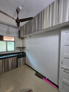 Kitchen Image of 680 Sq.ft 2 BHK Apartment / Flat for rent in Kandivali East Mumbai for Rs. 34000