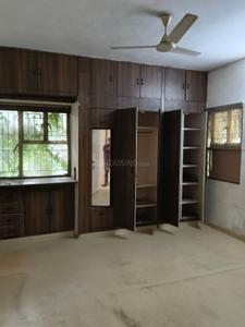 Bedroom Image of 1500 Sq.ft 3 BHK Apartment / Flat for rent in DDA Flats Sarita Vihar, Sarita Vihar New Delhi for Rs. 55000