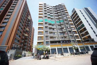 Image of 1683 Sq.ft 3 BHK Apartment / Flat for sale in Ashwamegh Elite, Sargasan, Gandhinagar for Rs. 6451000