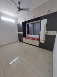 Kitchen Image of 915 Sq.ft 3 BHK Apartment / Flat for rent in Urbanrise Revolution One, Padur Chennai for Rs. 27000