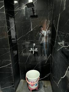 Bathroom Image of 810 Sq.ft 2 BHK Apartment / Flat for sale in Chandan Hola New Delhi for Rs. 4800000