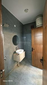 Image of 1300 Sq.ft 3 BHK Apartment / Flat for rent in Chhattarpur, New Delhi for Rs. 30000