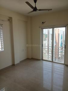 Bedroom Image of 1250 Sq.ft 2 BHK Apartment / Flat for rent in Narayan Highlife Apartments, Waghodia Road Vadodara for Rs. 10000