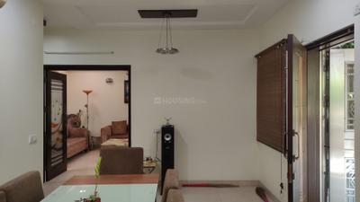 Living Room Image of 1800 Sq.ft 3 BHK Apartment / Flat for sale in Vasant Kunj New Delhi for Rs. 40500000