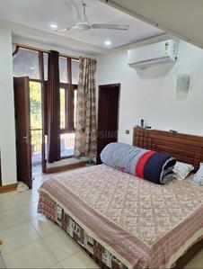 Bedroom Image of 1250 Sq.ft 2 BHK Builder Floor for sale in Hauz Khas New Delhi for Rs. 25500000