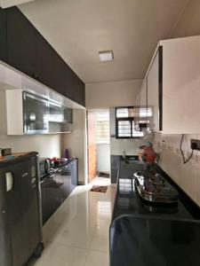 Kitchen Image of 650 Sq.ft 2 BHK Apartment / Flat for rent in Amar Jeet, Hadapsar Pune for Rs. 40000