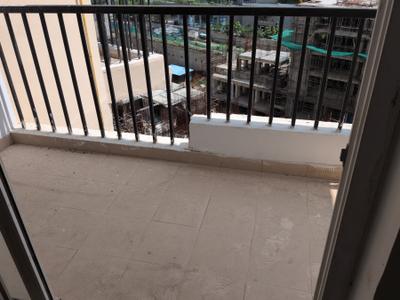 Balcony Image of 1350 Sq.ft 3 BHK Apartment / Flat for sale in Amrapali Heartbeat City IV, Sector 107 Noida for Rs. 17325000