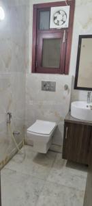 Image of 2025 Sq.ft 4 BHK Builder Floor for rent in Janakpuri, New Delhi for Rs. 65000
