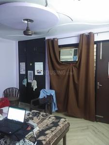 Bedroom Image of 1350 Sq.ft 3 BHK Builder Floor for rent in Mansarover Garden New Delhi for Rs. 45000