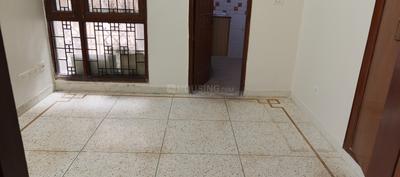 Bedroom Image of 1850 Sq.ft 3 BHK Apartment / Flat for rent in Sector 23 Dwarka New Delhi for Rs. 40000