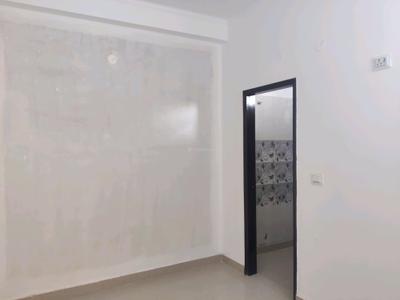 Bedroom Image of 750 Sq.ft 2 BHK Builder Floor for sale in DLF Ankur Vihar Ghaziabad for Rs. 2260084