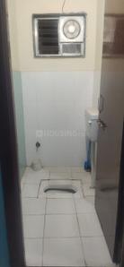 Bathroom Image of 1050 Sq.ft 2 BHK Apartment / Flat for rent in Aarti Ashoka Impression, Vidhan Sabha Road Raipur for Rs. 20000