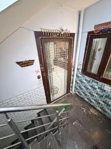 Balcony Image of 1000 Sq.ft 3.5 BHK Builder Floor for sale in Govindpuram Ghaziabad for Rs. 3300000