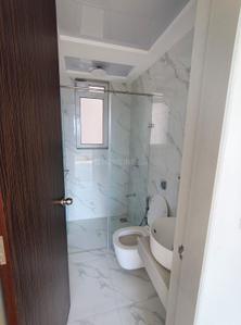 Bathroom Image of 2276 Sq.ft 4.5 BHK Apartment / Flat for sale in Aurum Q Islands R6, Ghansoli Navi Mumbai for Rs. 47000000