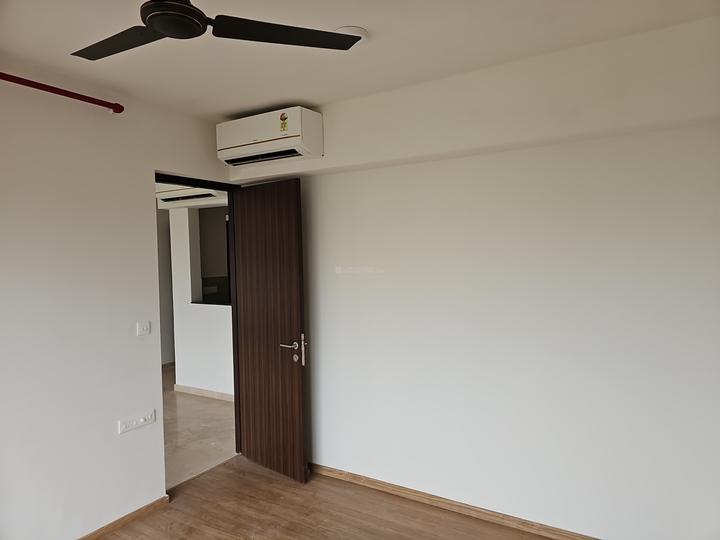 One Indiabulls Bedroom 1