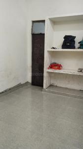 Bedroom Image of 1300 Sq.ft 3 BHK Builder Floor for rent in Ghayasuddinpur Allahabad for Rs. 7000