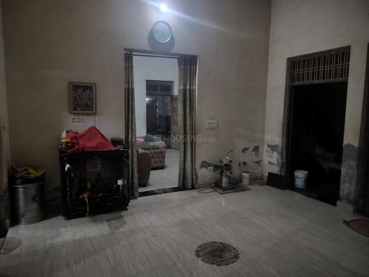 Ward.3, Friends Colony Main Image 1