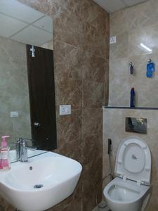 Common Bathroom Image of 1800 Sq.ft 3 BHK Apartment / Flat for sale in Hero Homes Tower 8 by Hero Realty Private Limited, Sector 104 Gurgaon for Rs. 24500000