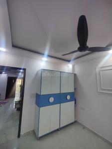 Bedroom Image of 800 Sq.ft 3 BHK Builder Floor for rent in Sector 24 Rohini New Delhi for Rs. 18000