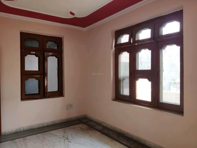 Bedroom Image of 6500 Sq.ft 9 BHK Independent House for sale in Govindpuram Ghaziabad for Rs. 30000000